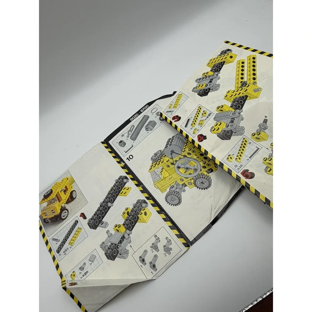Vintage LEGO Technic‎ 8020 Universal Set Instruction Manual Booklet 1984